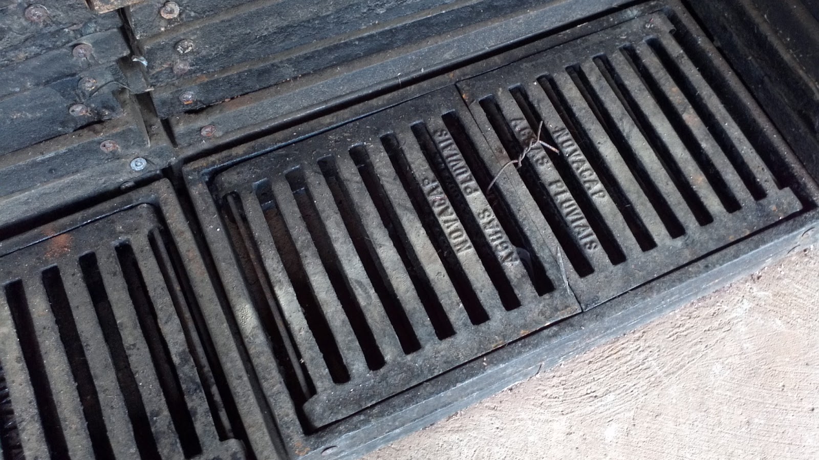 Grelha Bi Articulada Padrão Novacap